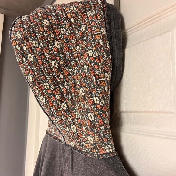Grey/Floral hoody - Picture 4 of 5